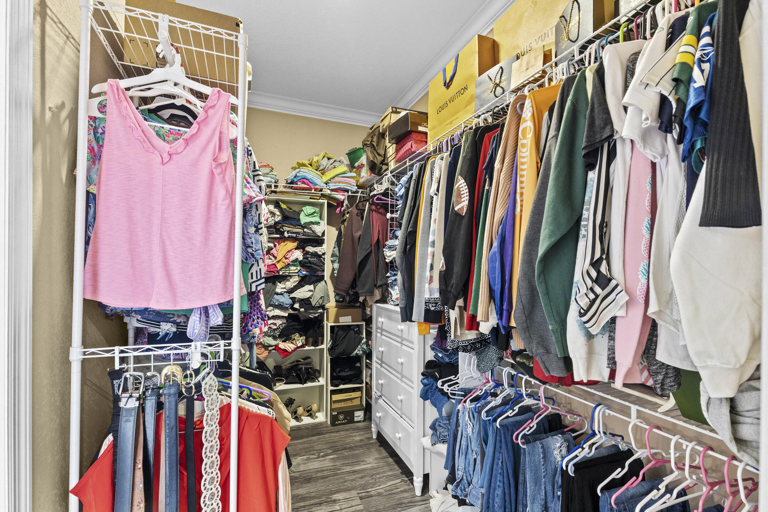 Acreage & Unrec - Residential