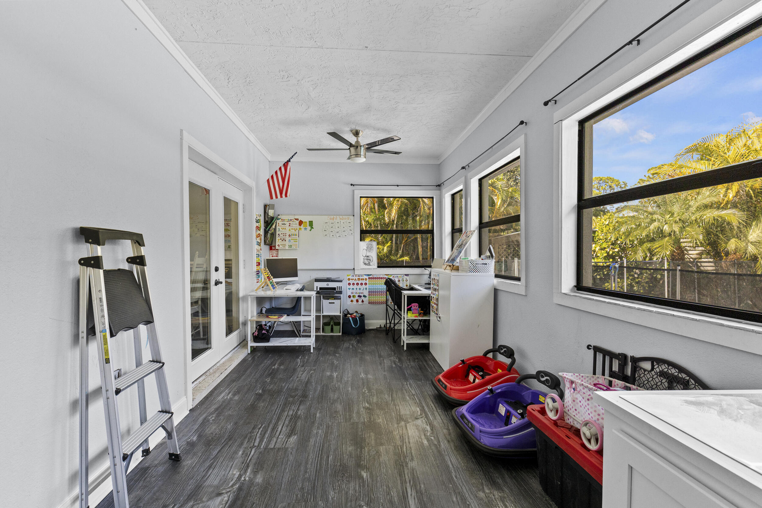 Acreage & Unrec - Residential