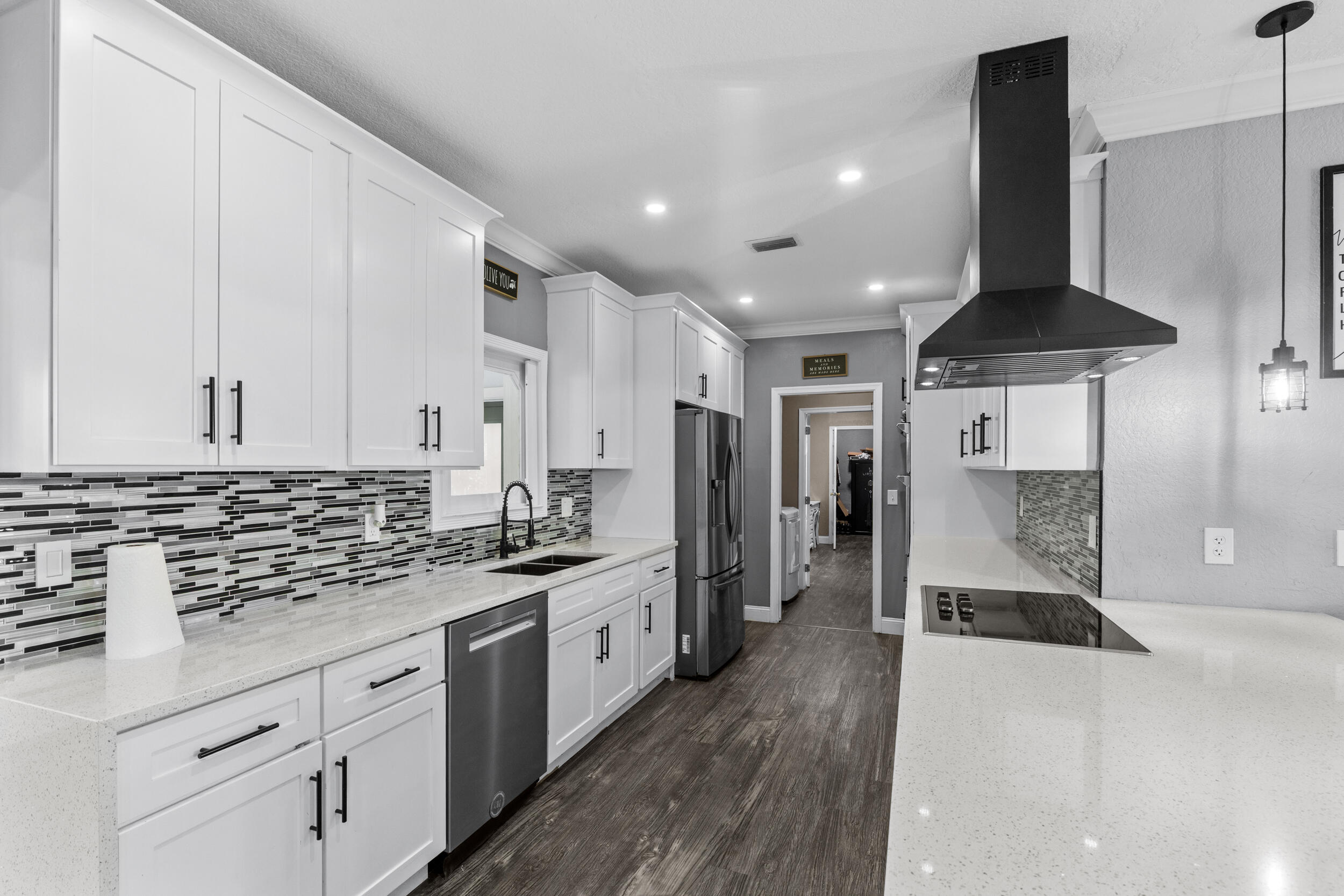 Acreage & Unrec - Residential