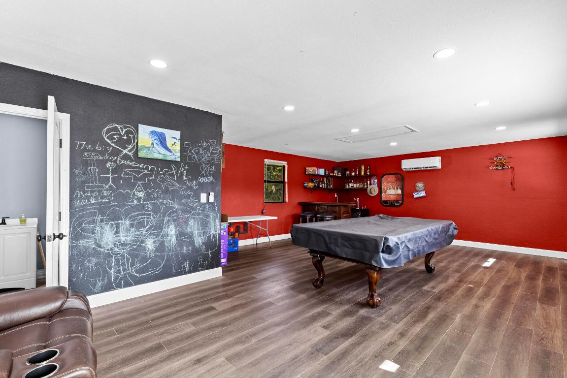 Acreage & Unrec - Residential