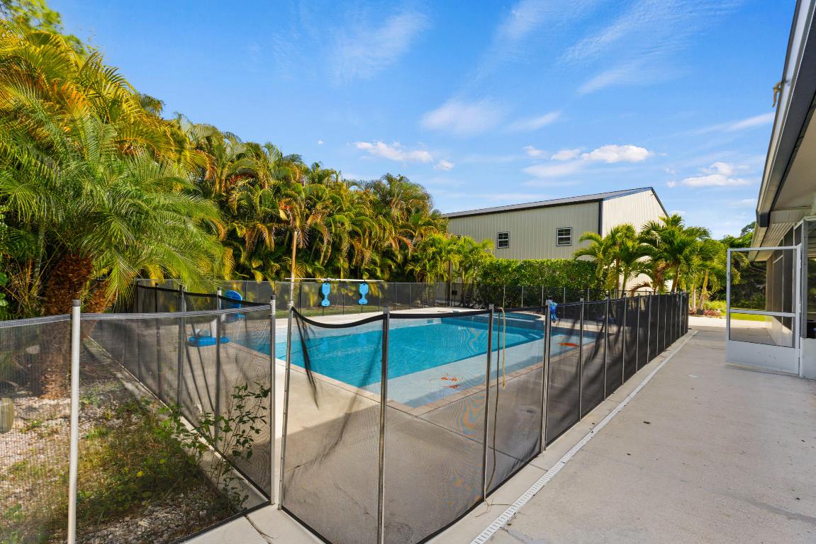 Acreage & Unrec - Residential