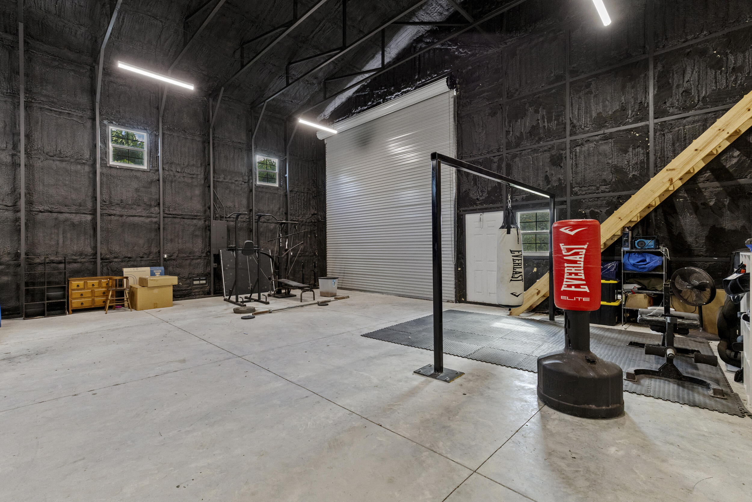 Acreage & Unrec - Residential