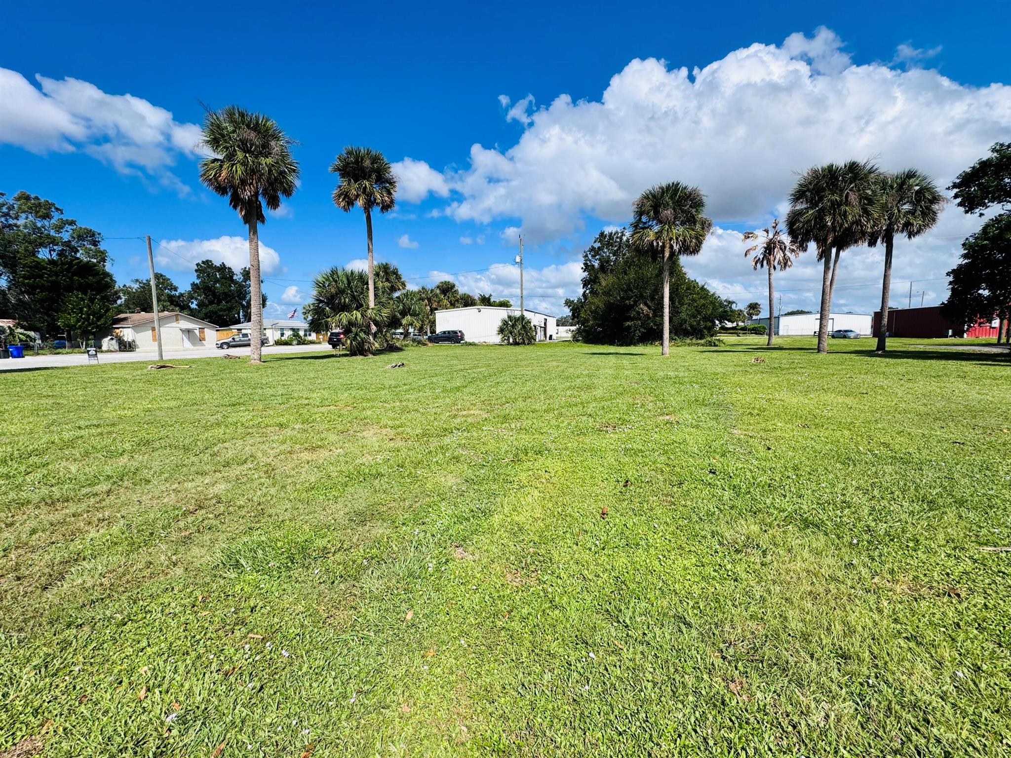 COMMERCIAL LAND. Almost half acre on a corner lot on SW 3rd St and SW 3rd Ave. Zoned commercial, close to major roads and in city limits.