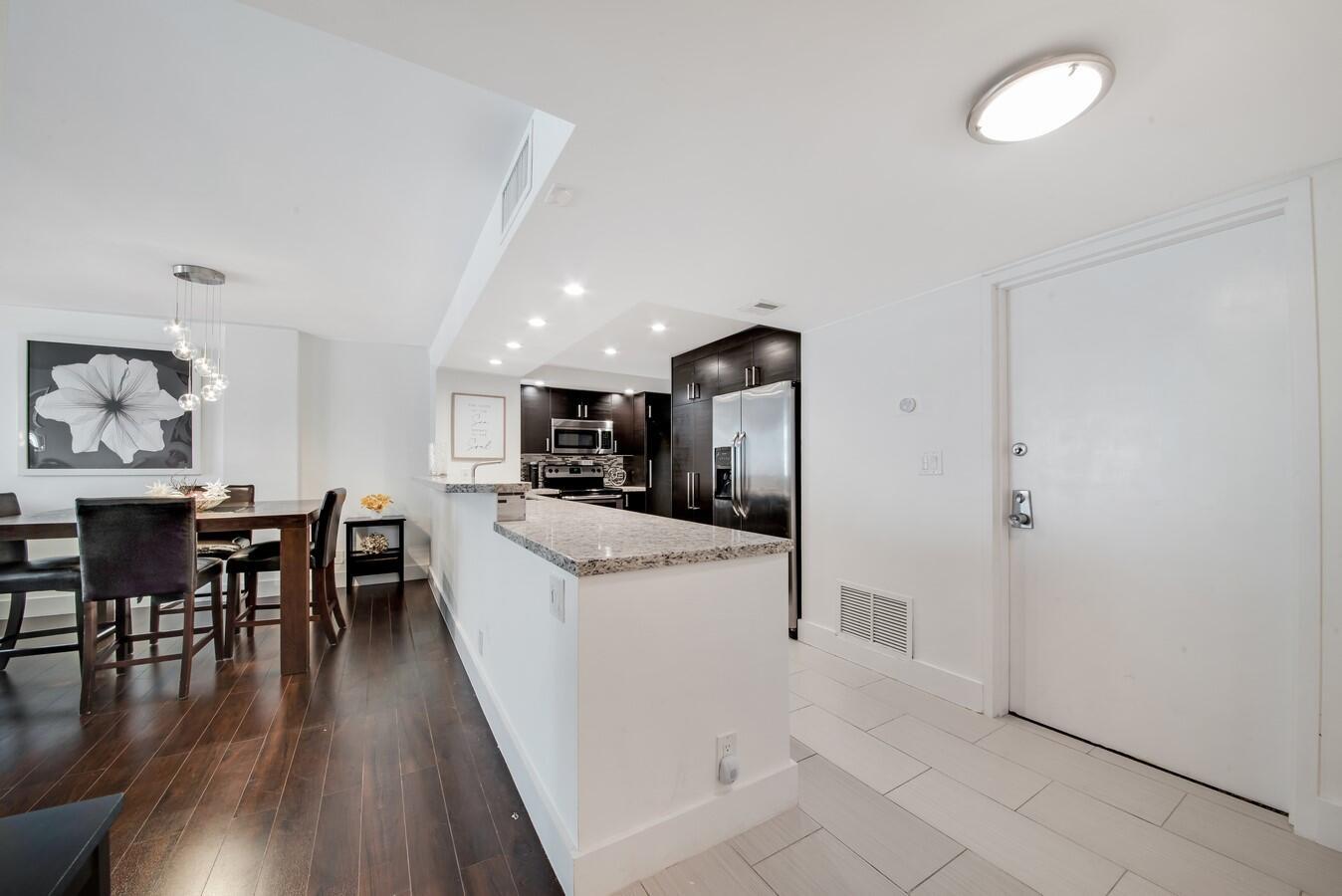 OPAL TOWERS - Residential