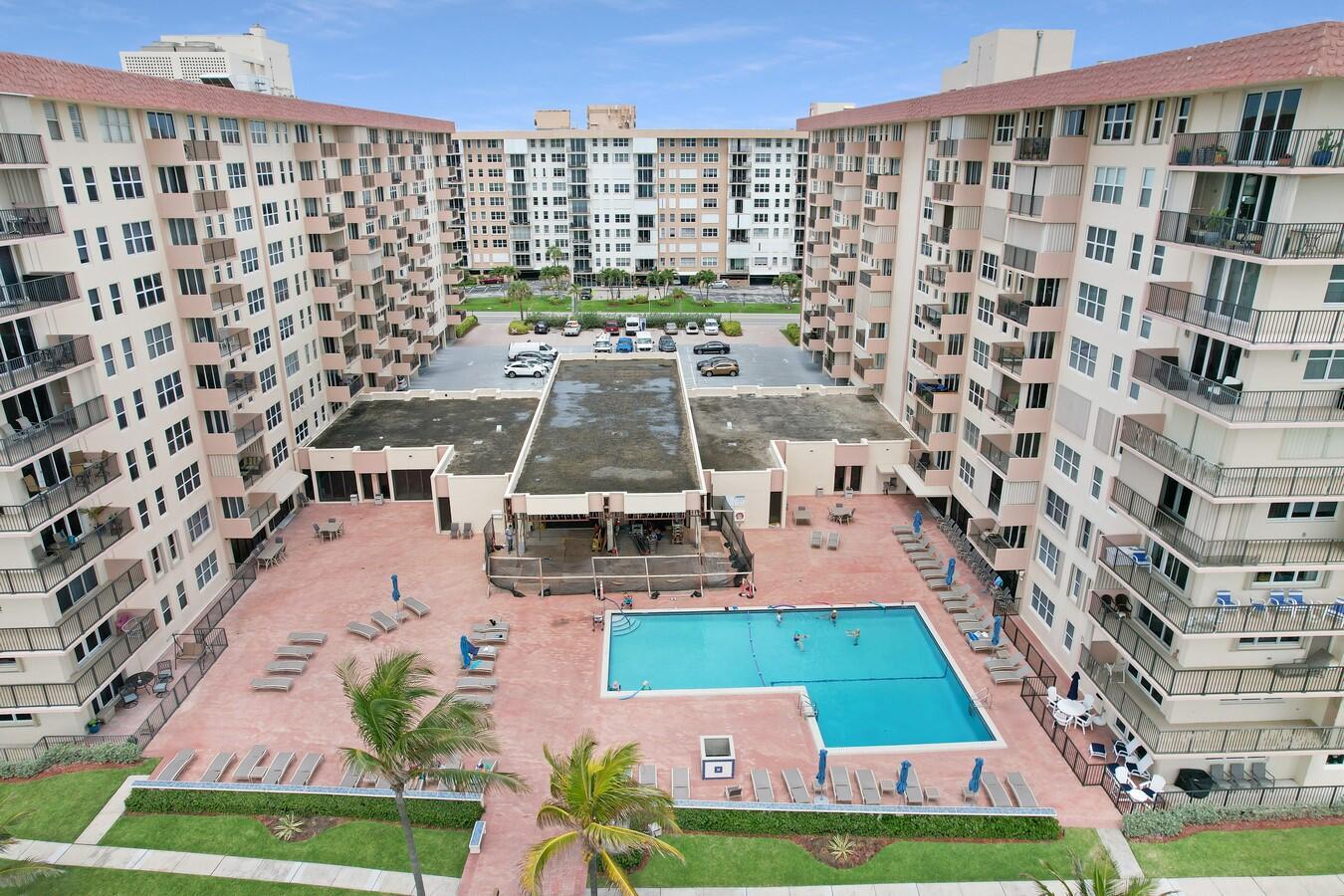 OPAL TOWERS - Residential