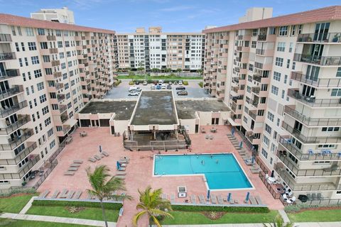 Tiny photo for 1147 Hillsboro Mile #505, Hillsboro Beach, FL 33062 (MLS # B26007399)