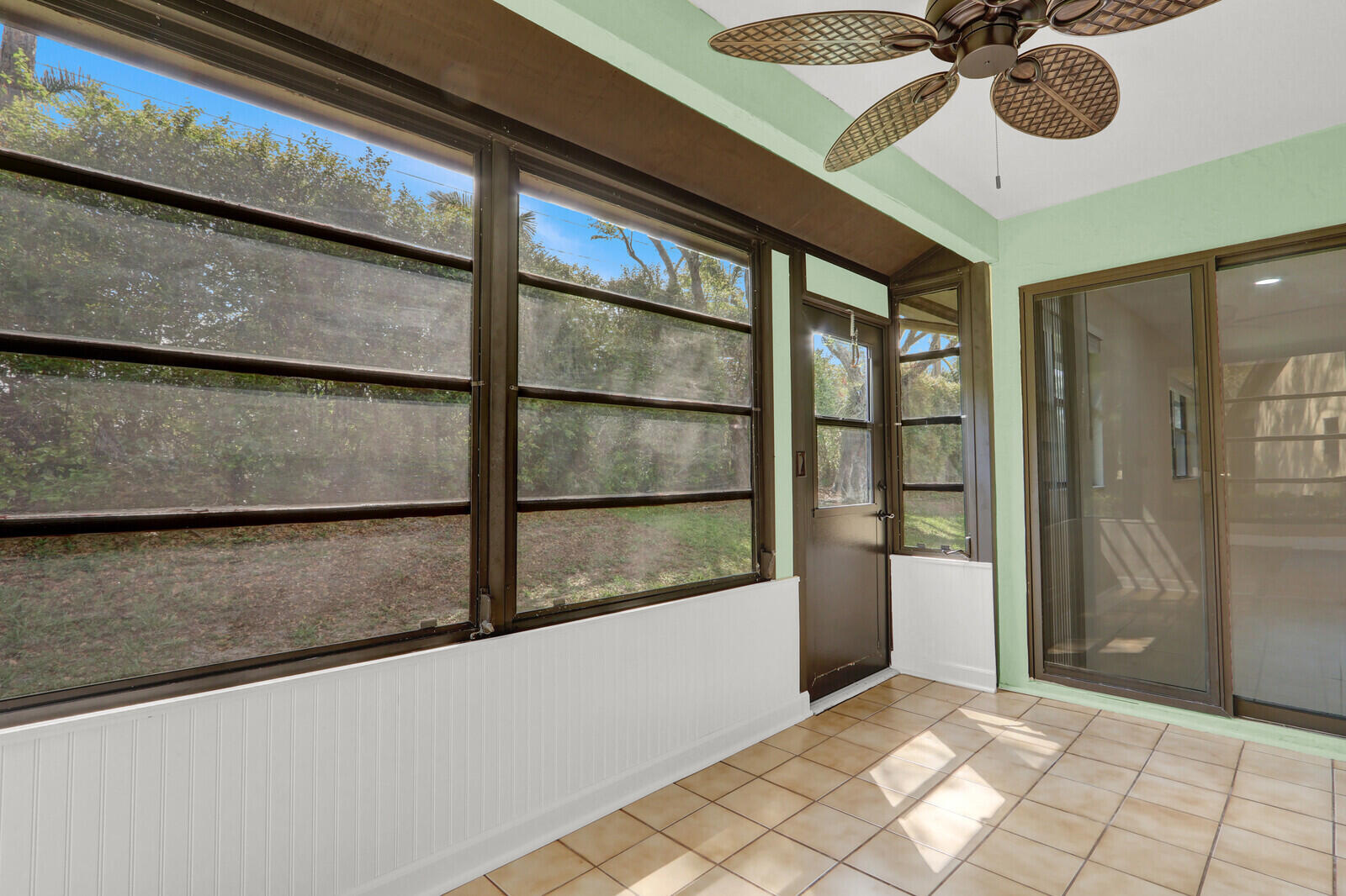 STRATHMORE GATE I UNIT ONE - Residential