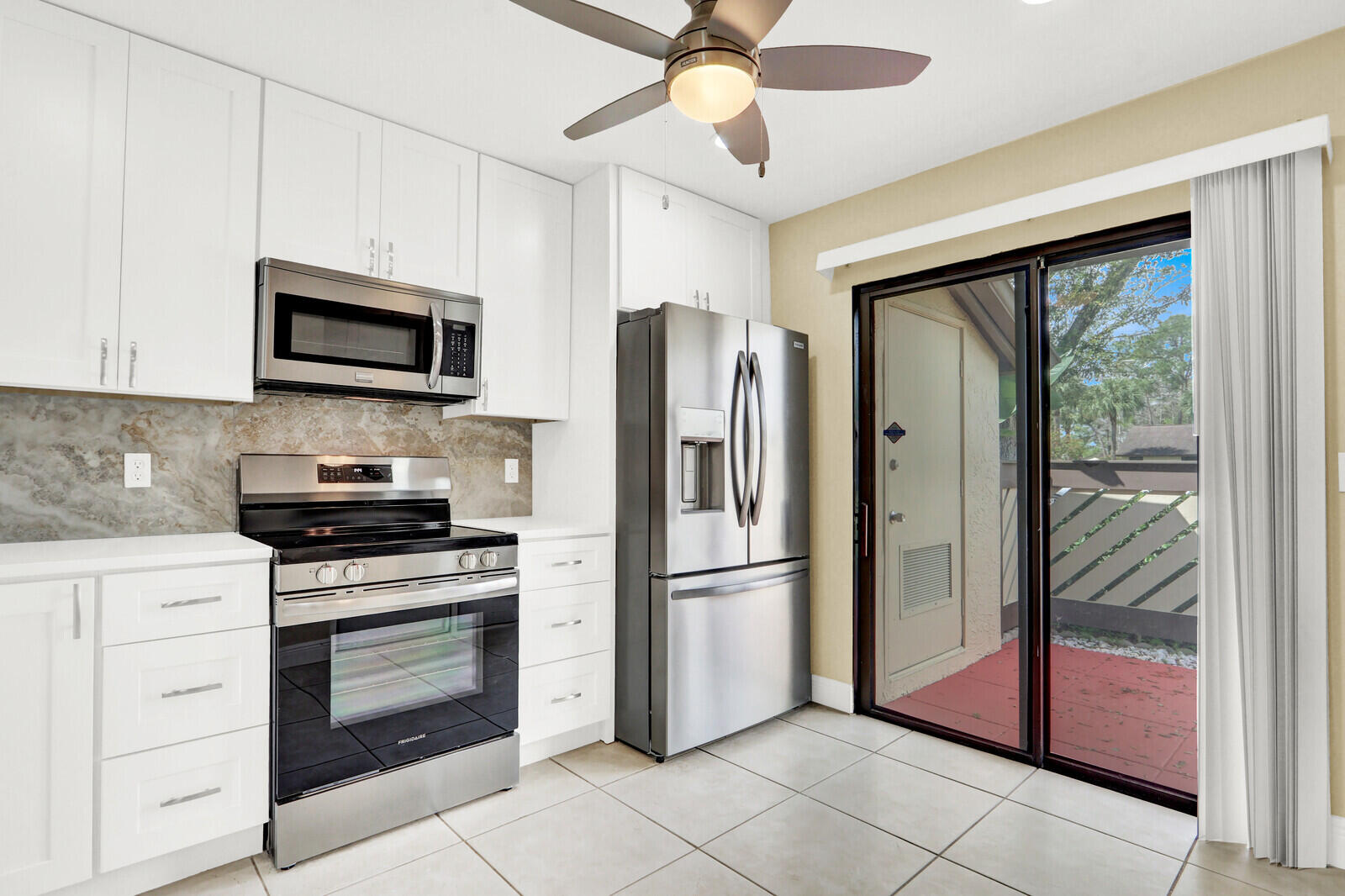 STRATHMORE GATE I UNIT ONE - Residential