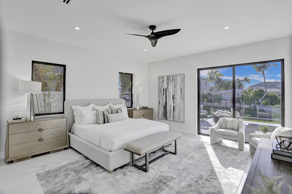 CORAL KEY VILLAS 3RD SEC - Residential