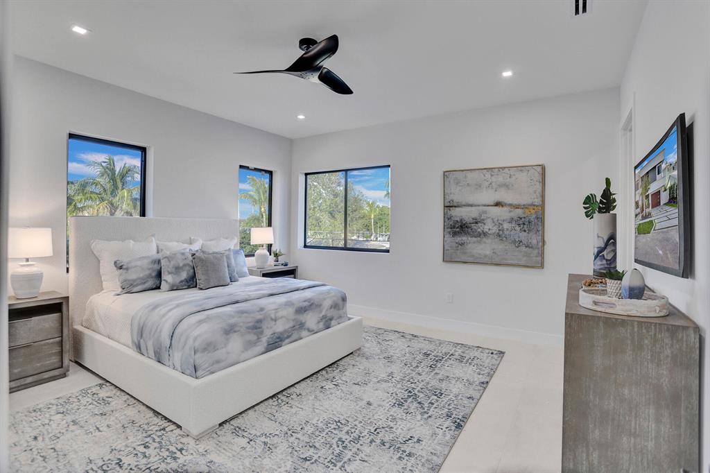 CORAL KEY VILLAS 3RD SEC - Residential