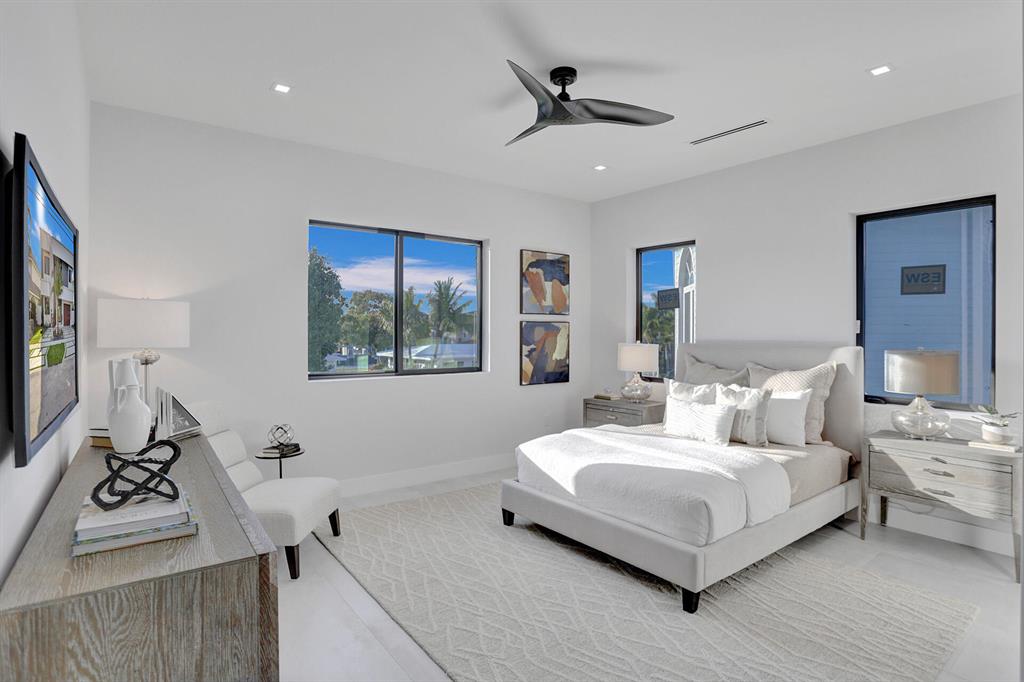 CORAL KEY VILLAS 3RD SEC - Residential