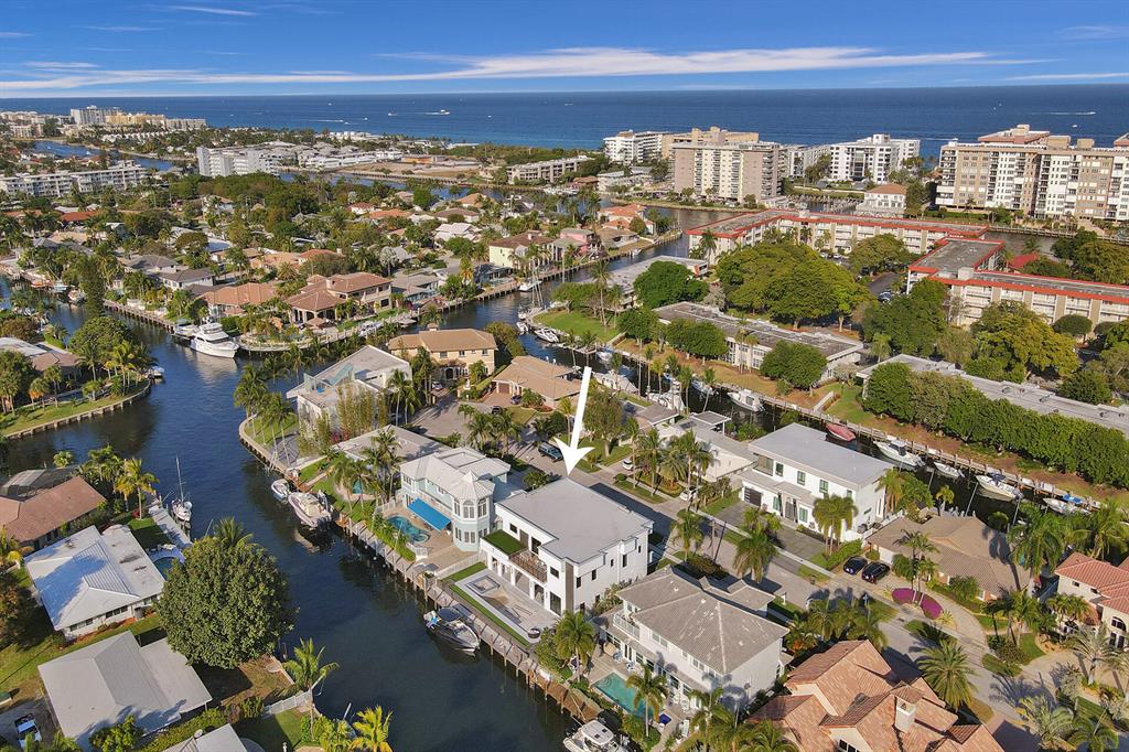 CORAL KEY VILLAS 3RD SEC - Residential