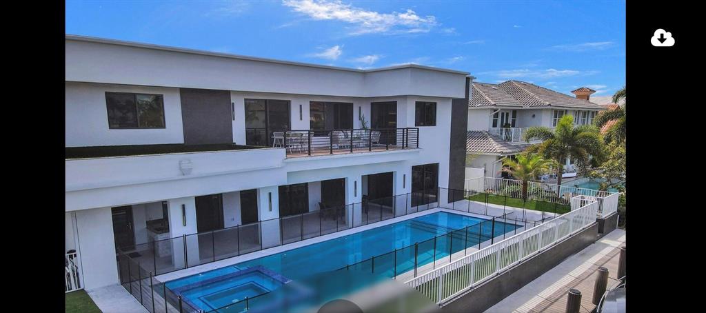 CORAL KEY VILLAS 3RD SEC - Residential