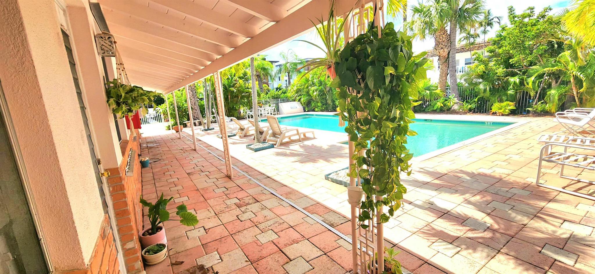 PALM BEACH SHORES - Residential Lease