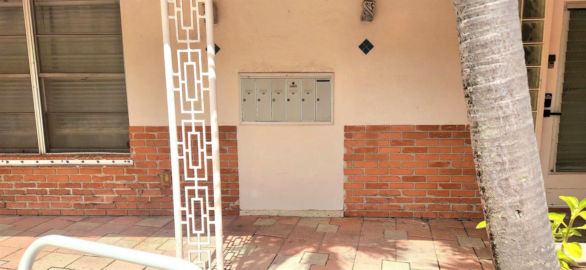 PALM BEACH SHORES - Residential Lease