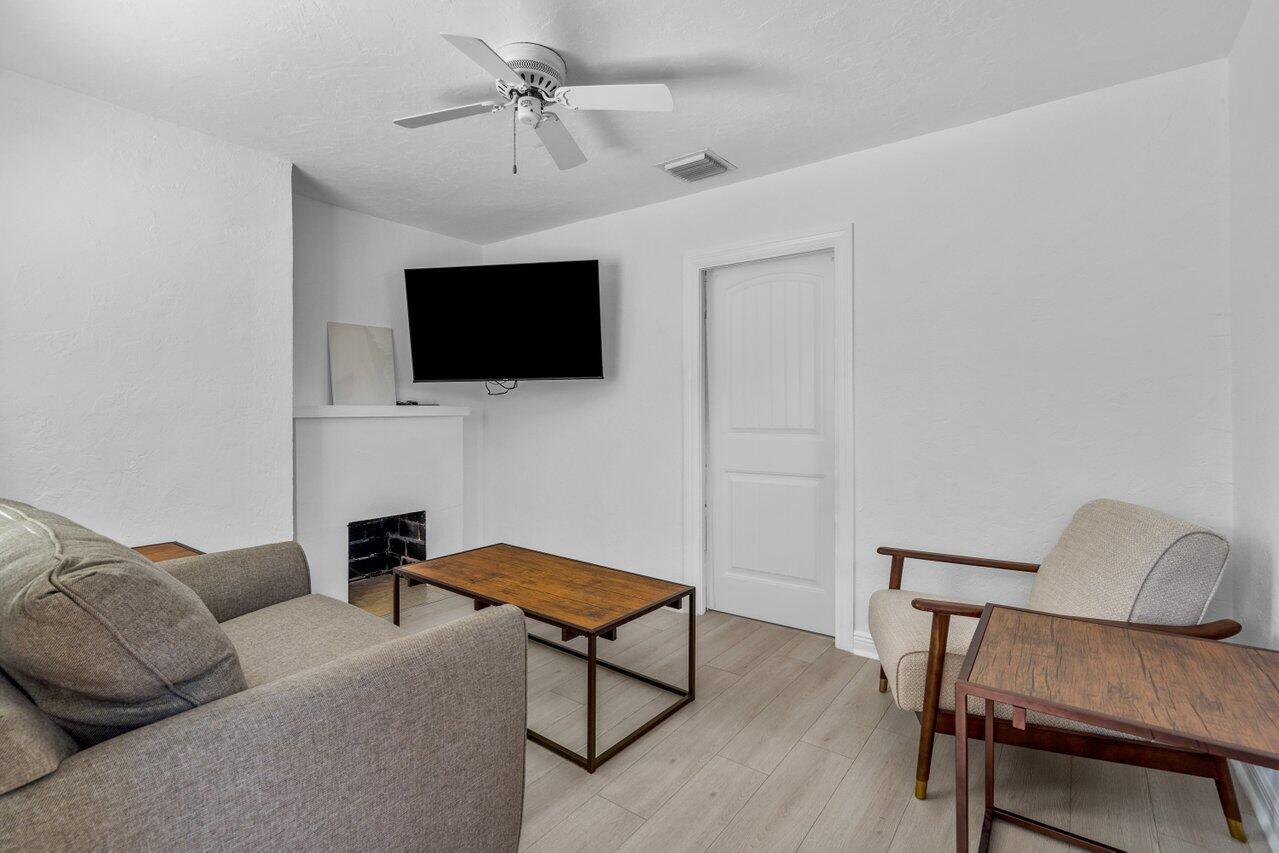 DOWNTOWN DELRAY - Residential