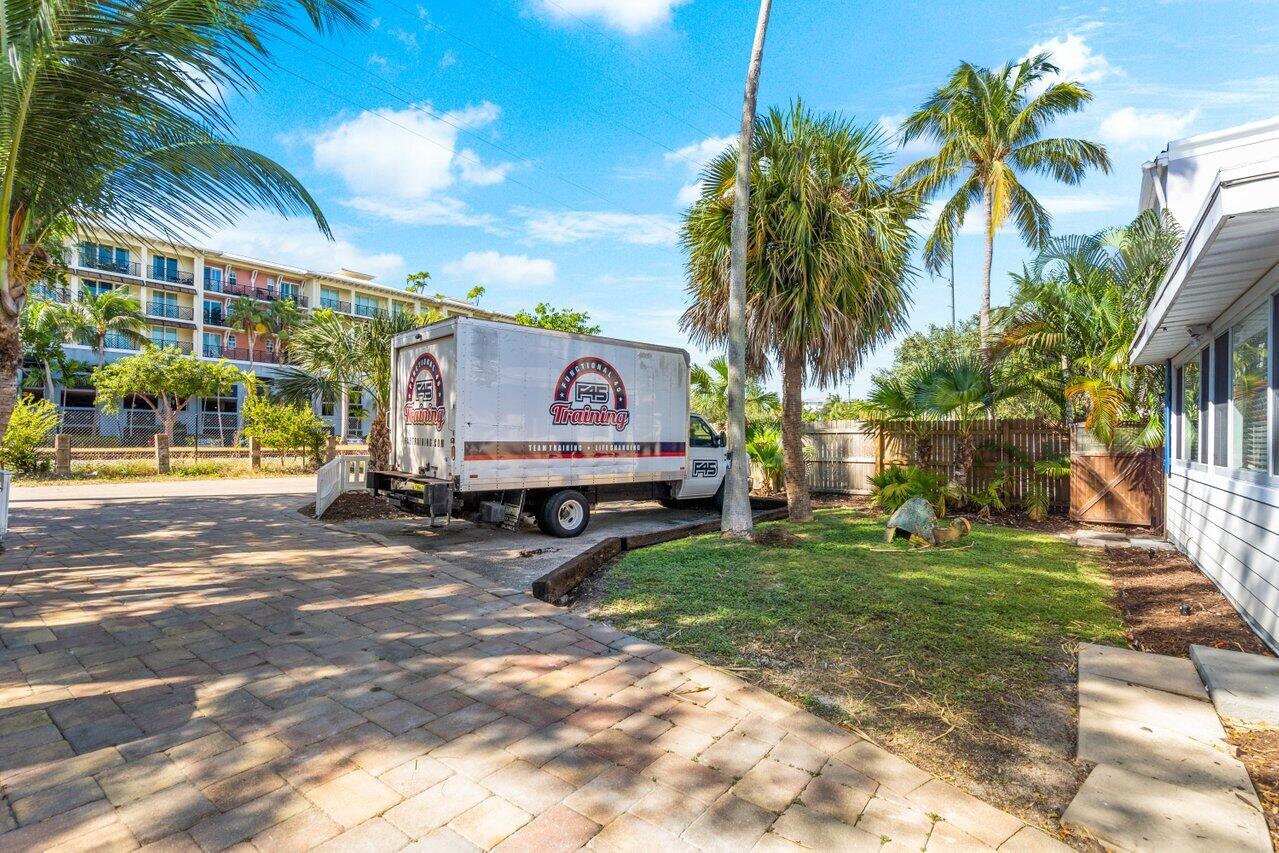 DOWNTOWN DELRAY - Residential