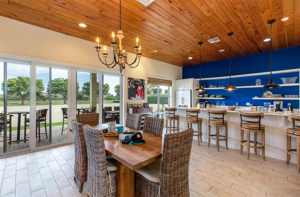 GRAND PRIX VILLAGE SOUTH - Residential