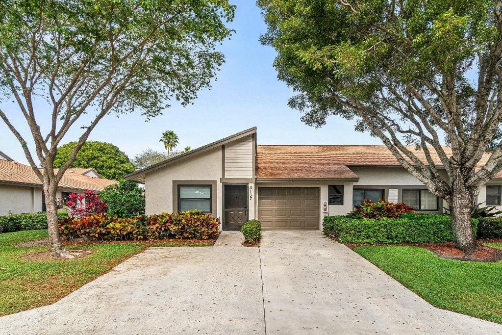 Photo of 8137 Windgate Drive, Boca Raton, FL 33496 (MLS # R11155184)