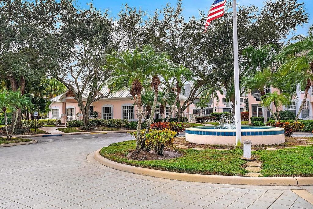 Photo of 802 Muirfield Court #802a, Jupiter, FL 33458 (MLS # R11150627)