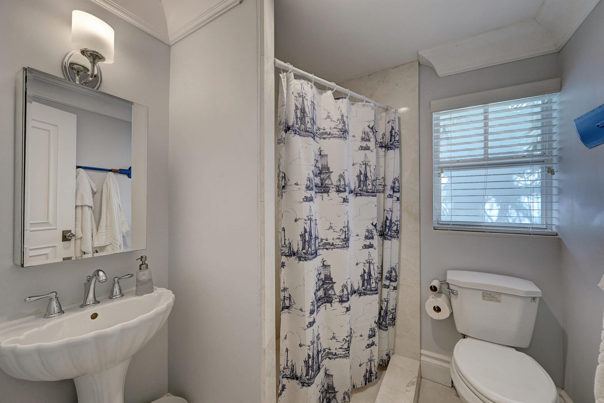 LAKE ROGERS ISLE UNIT A - Residential Lease