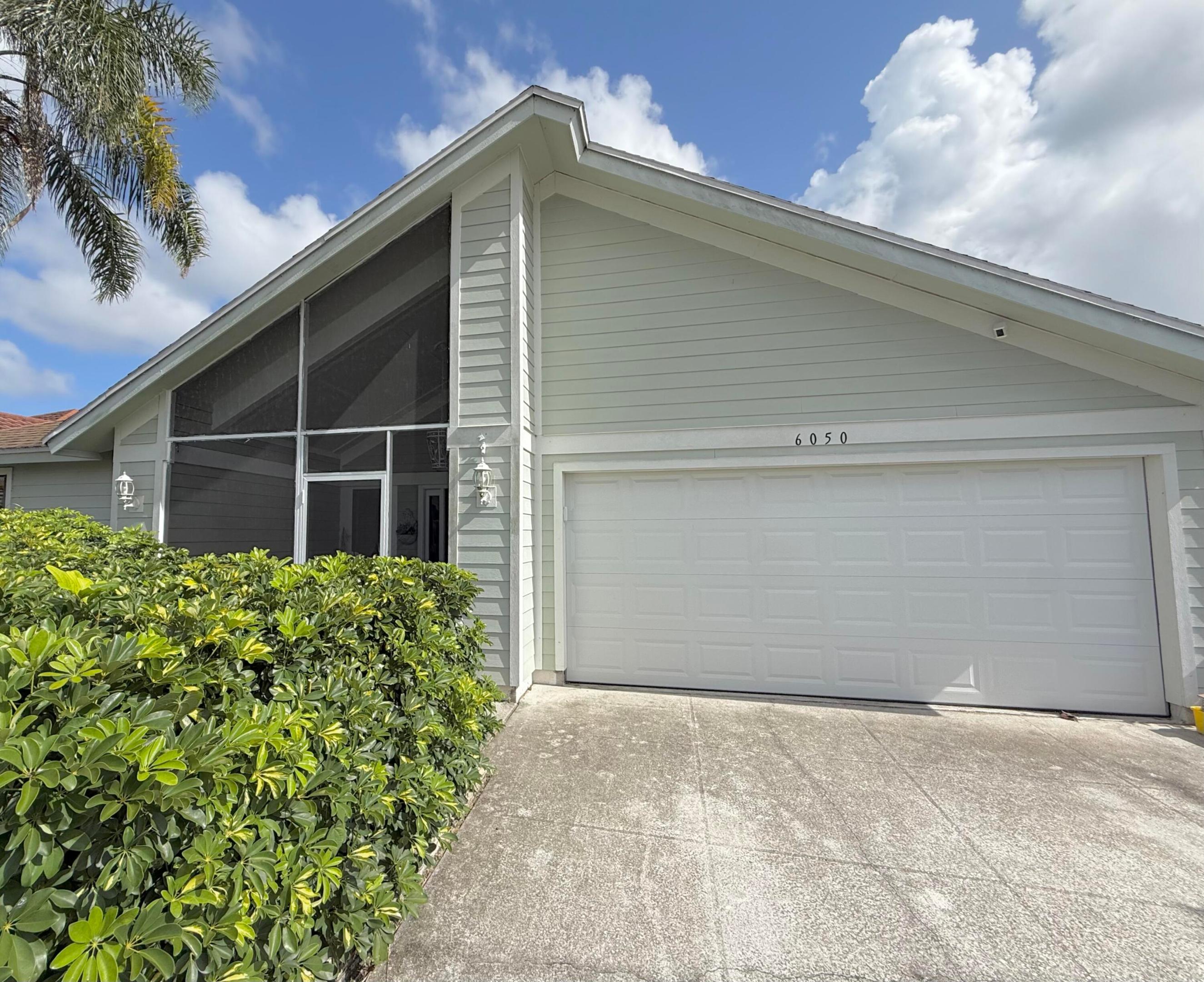 NORTH PALM BEACH HEIGHTS SEC 3 - Residential Lease