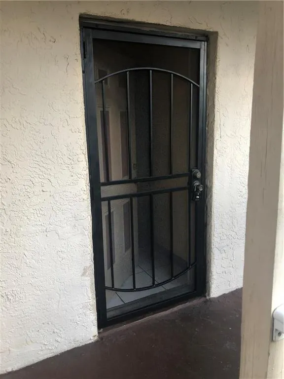 2800 NW 56th Ave Unit G207  