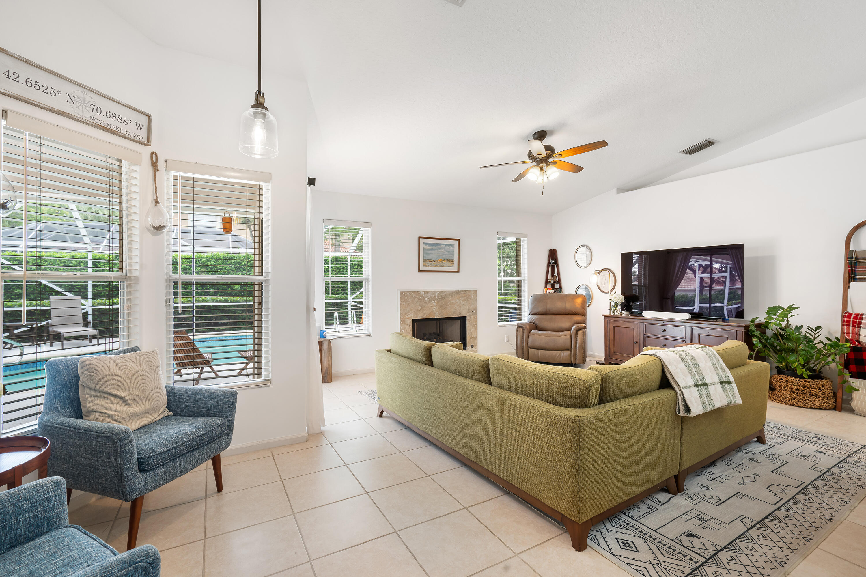 CYPRESS HEAD UNIT 2 - Residential