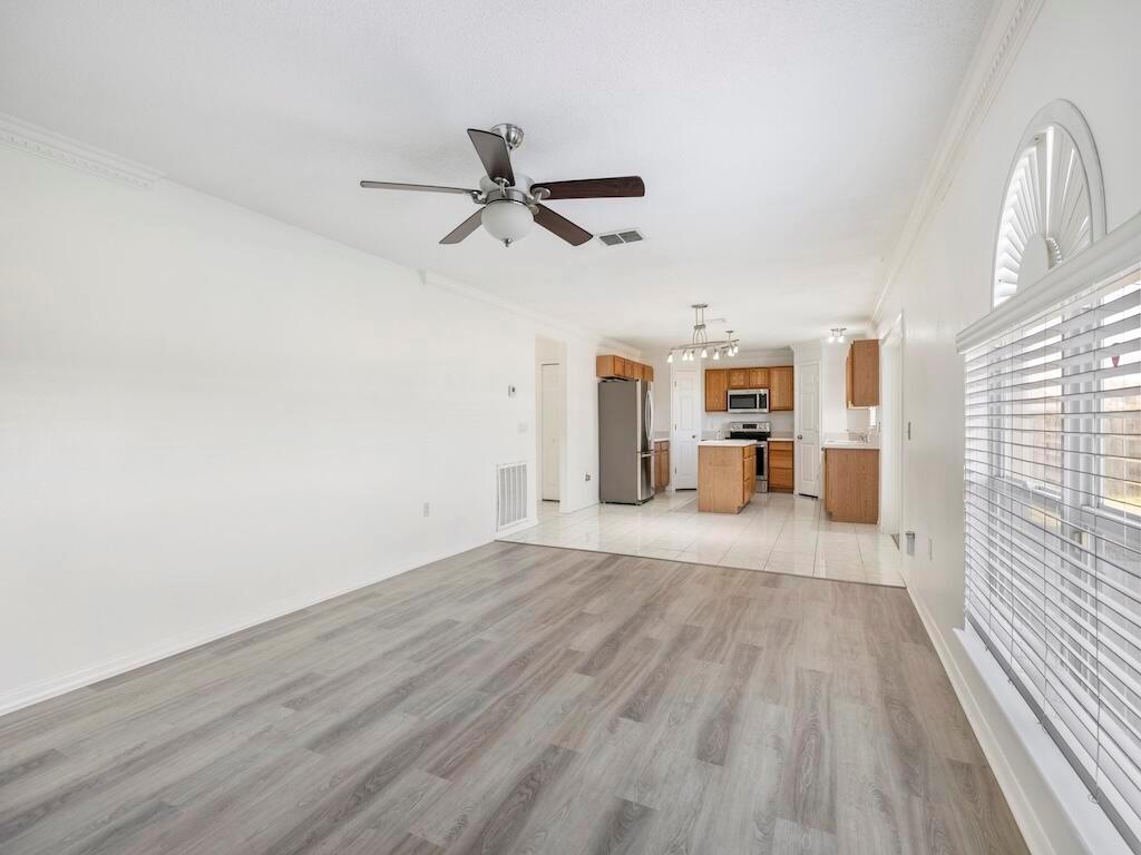 PORT ST LUCIE SECTION 21 - Residential Lease