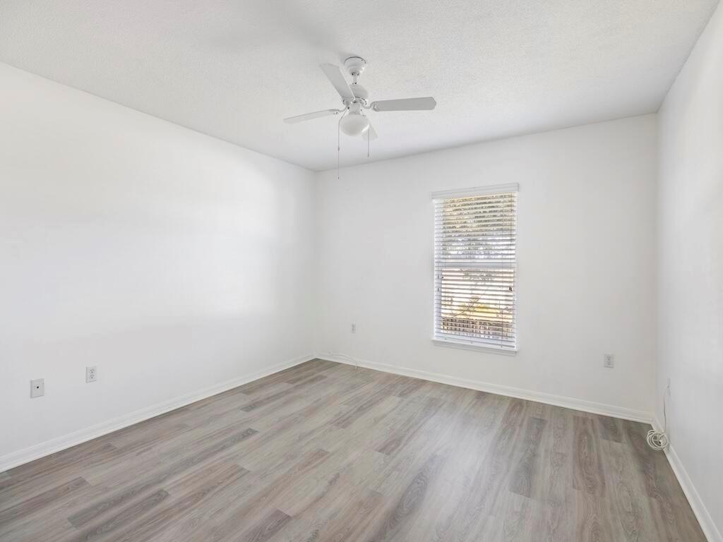 PORT ST LUCIE SECTION 21 - Residential Lease