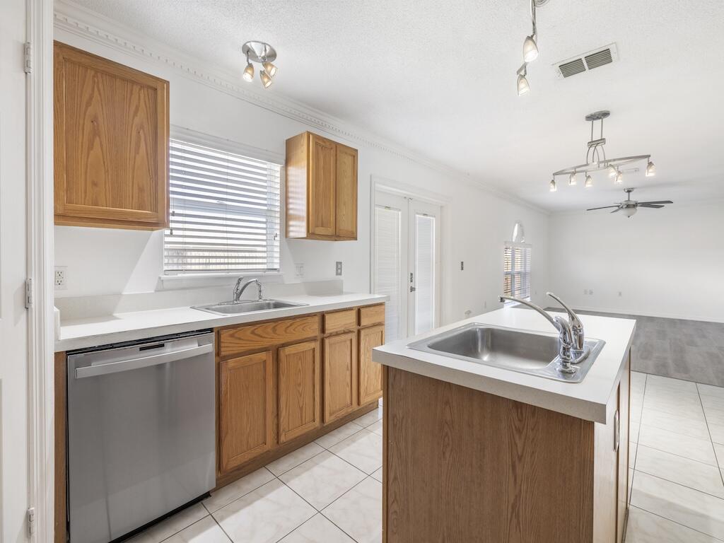 PORT ST LUCIE SECTION 21 - Residential Lease