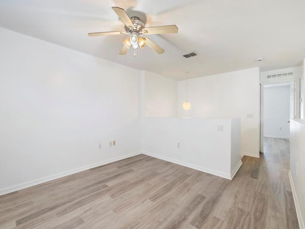 PORT ST LUCIE SECTION 21 - Residential Lease