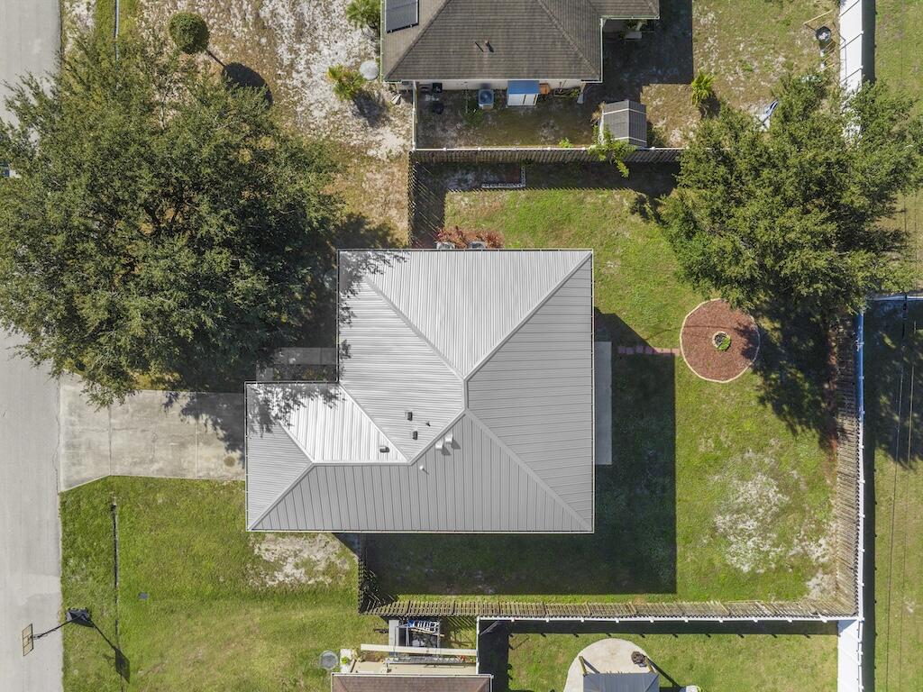 PORT ST LUCIE SECTION 21 - Residential Lease