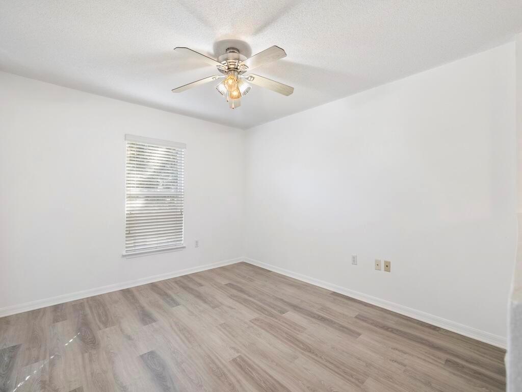 PORT ST LUCIE SECTION 21 - Residential Lease