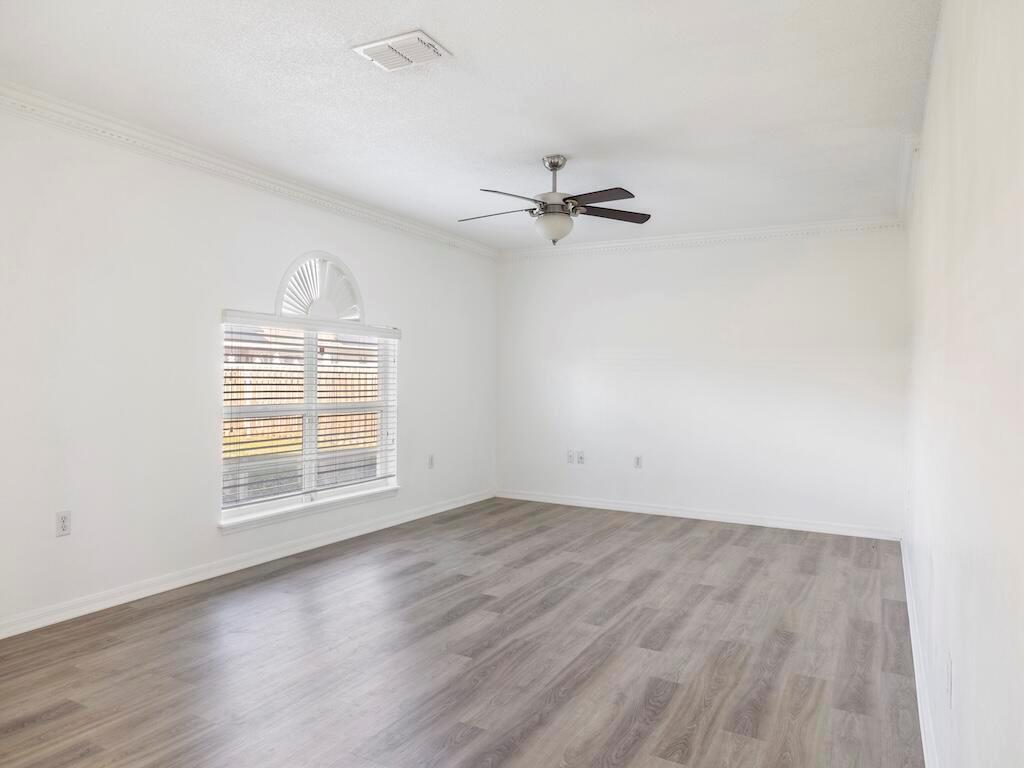 PORT ST LUCIE SECTION 21 - Residential Lease