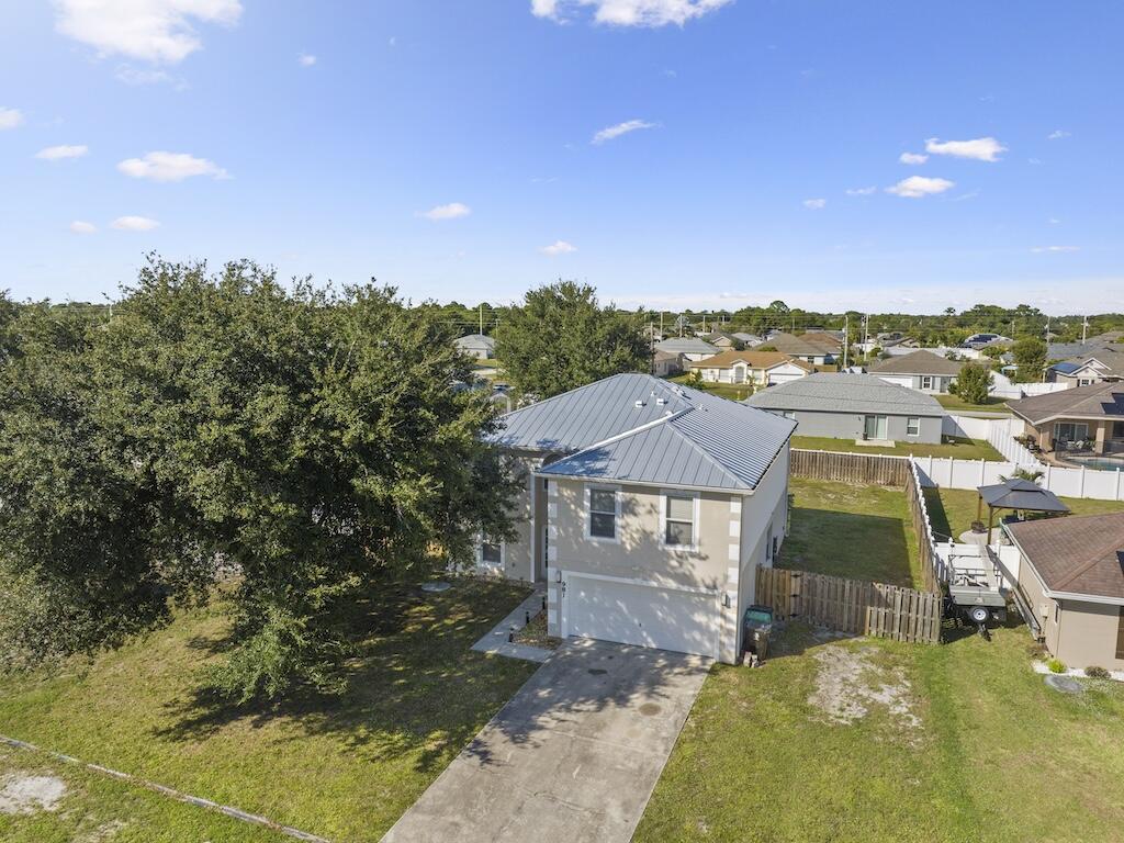 PORT ST LUCIE SECTION 21 - Residential Lease