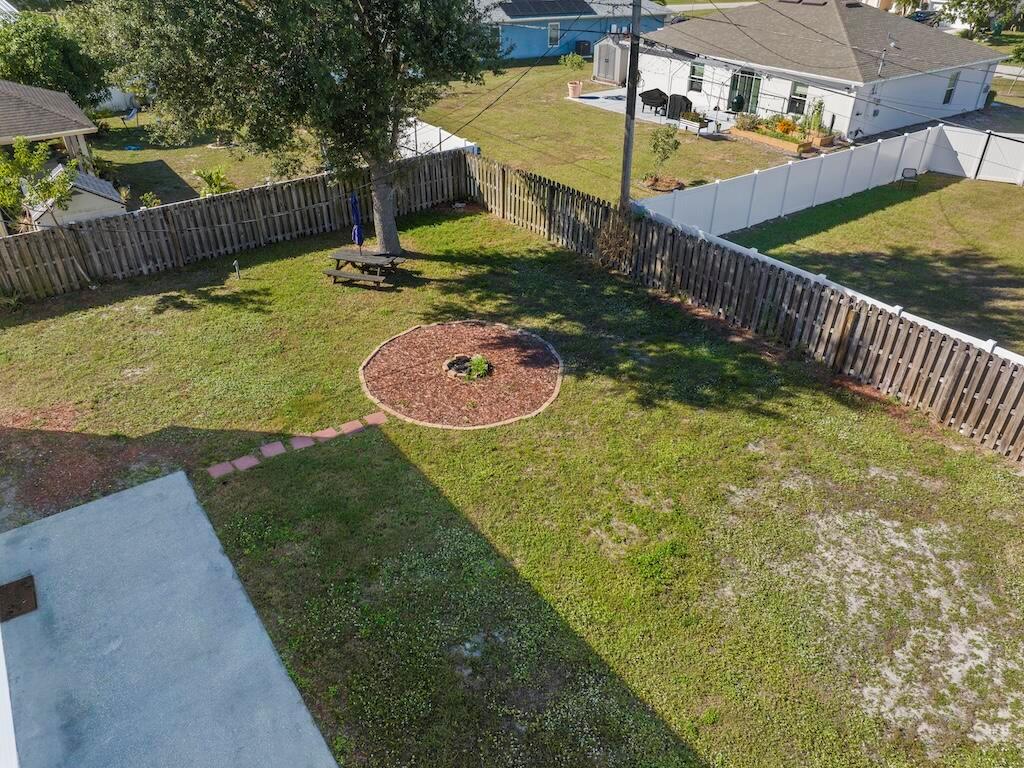 PORT ST LUCIE SECTION 21 - Residential Lease