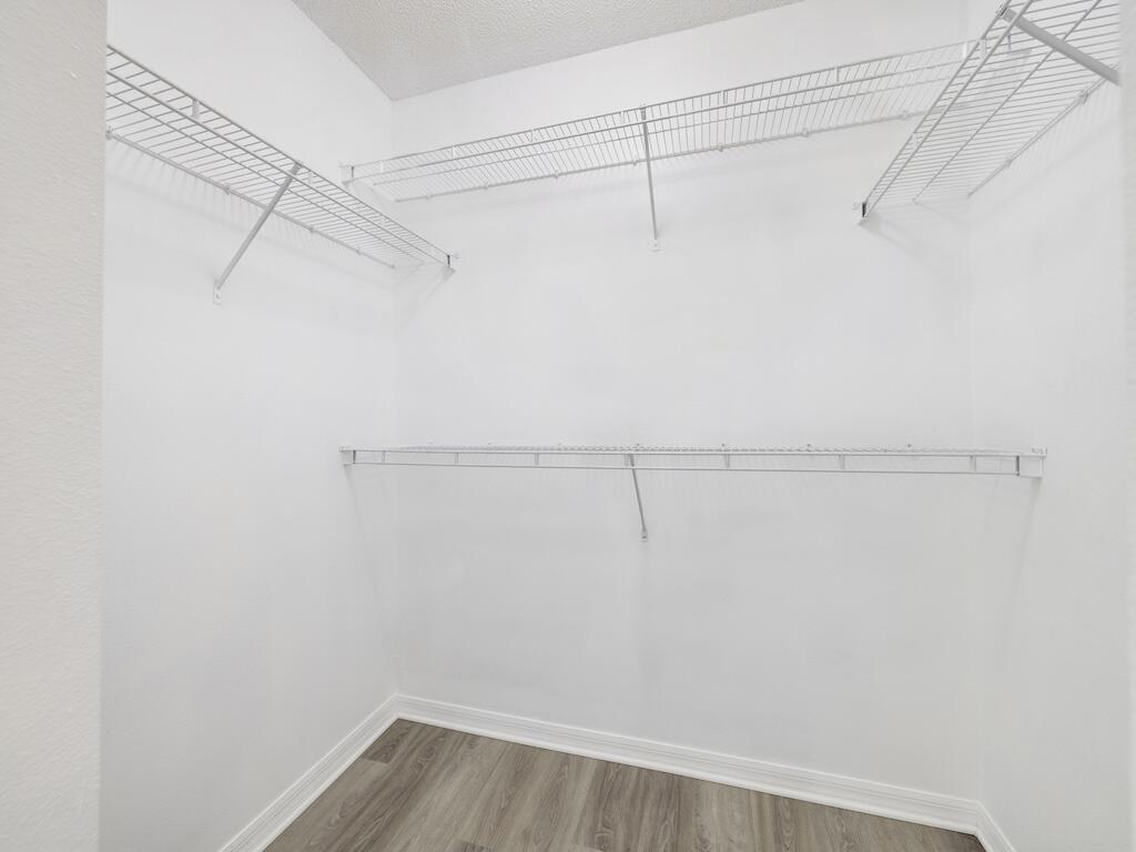 PORT ST LUCIE SECTION 21 - Residential Lease