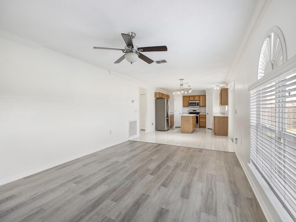 PORT ST LUCIE SECTION 21 - Residential Lease