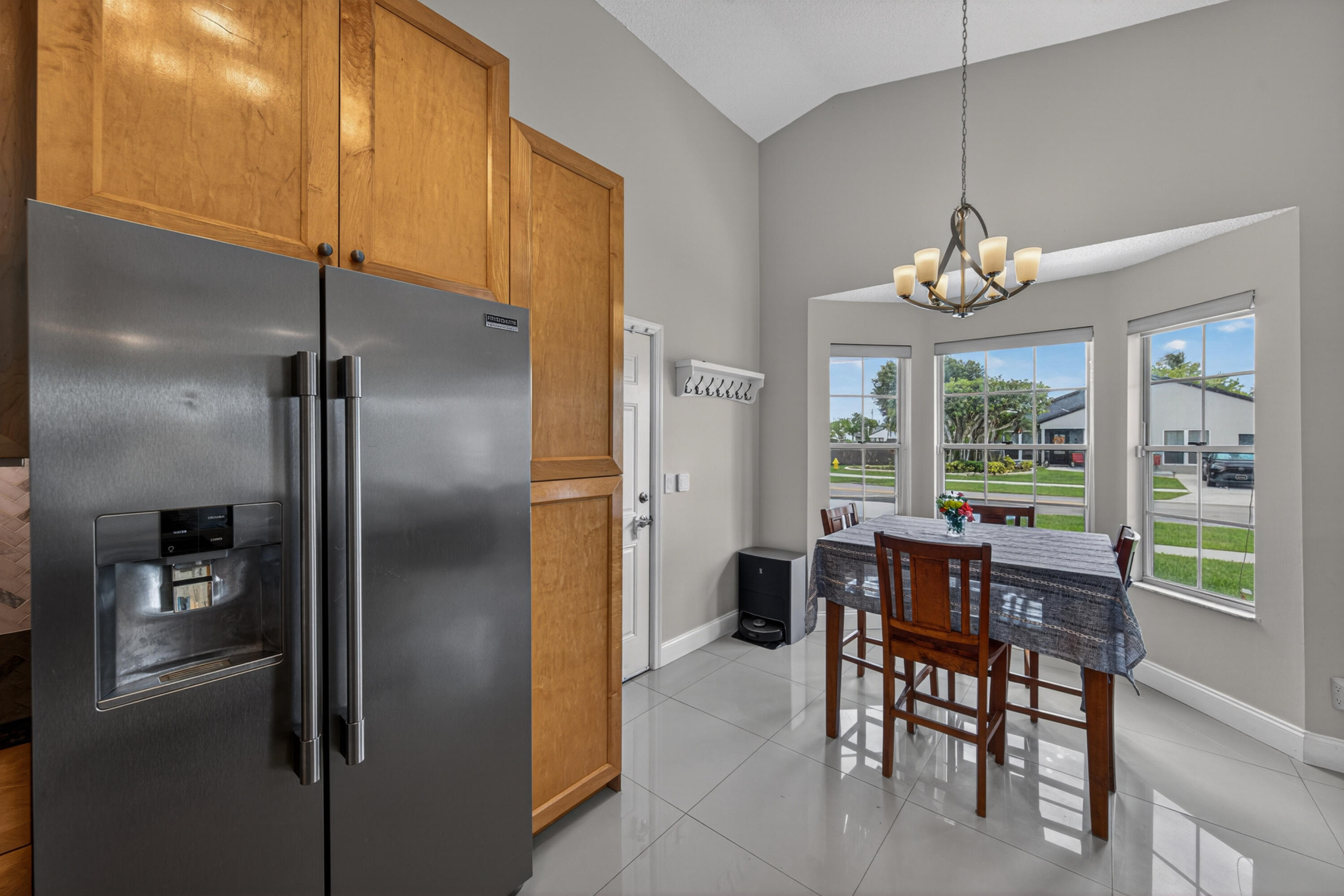 FAMILY HOMES - Residential