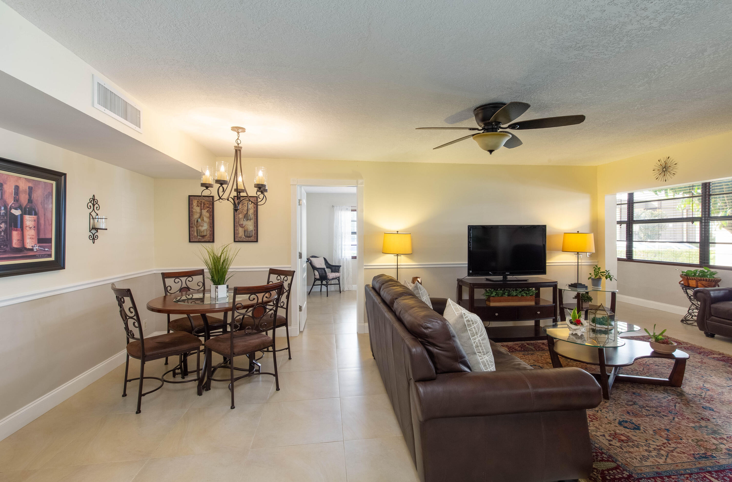 KINGS POINT CAPRI CONDOS - Residential