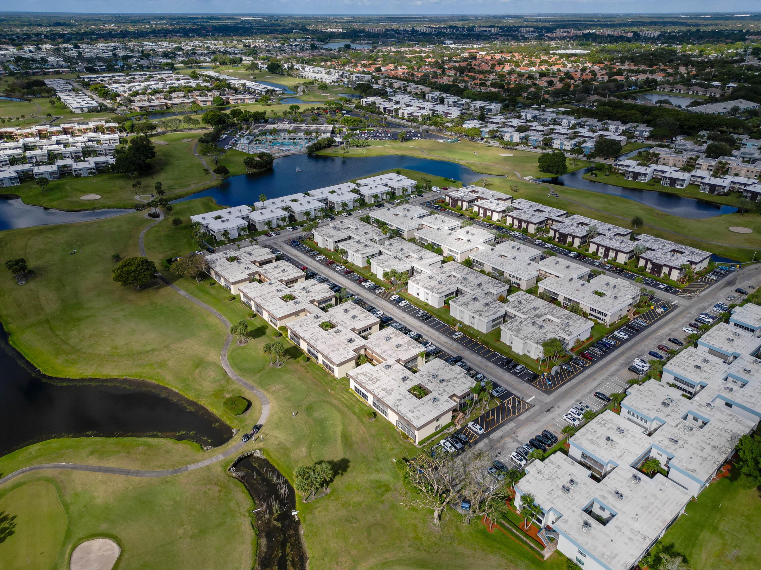 KINGS POINT CAPRI CONDOS - Residential