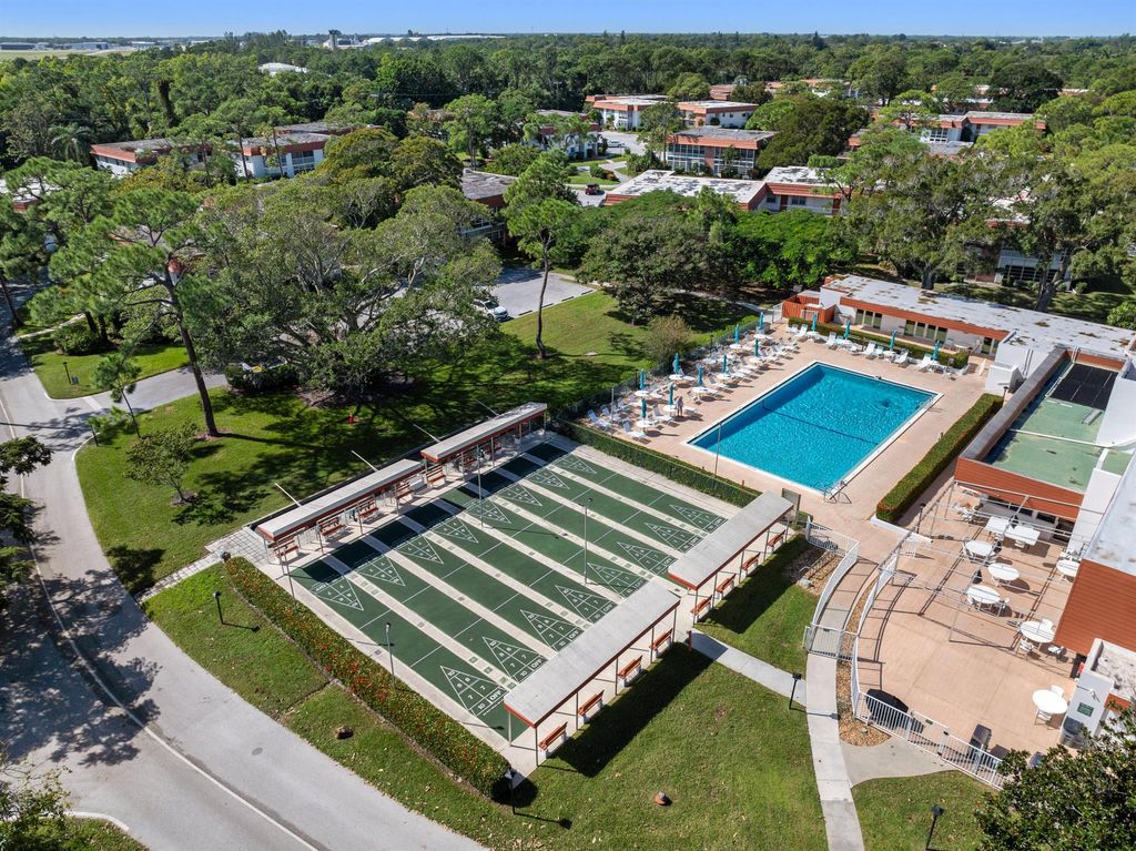 Photo of 2600 SE Ocean Boulevard #N14, Stuart, FL 34996 (MLS # R11100531)