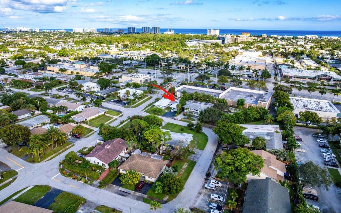 TOWN ACRES - Residential Lease