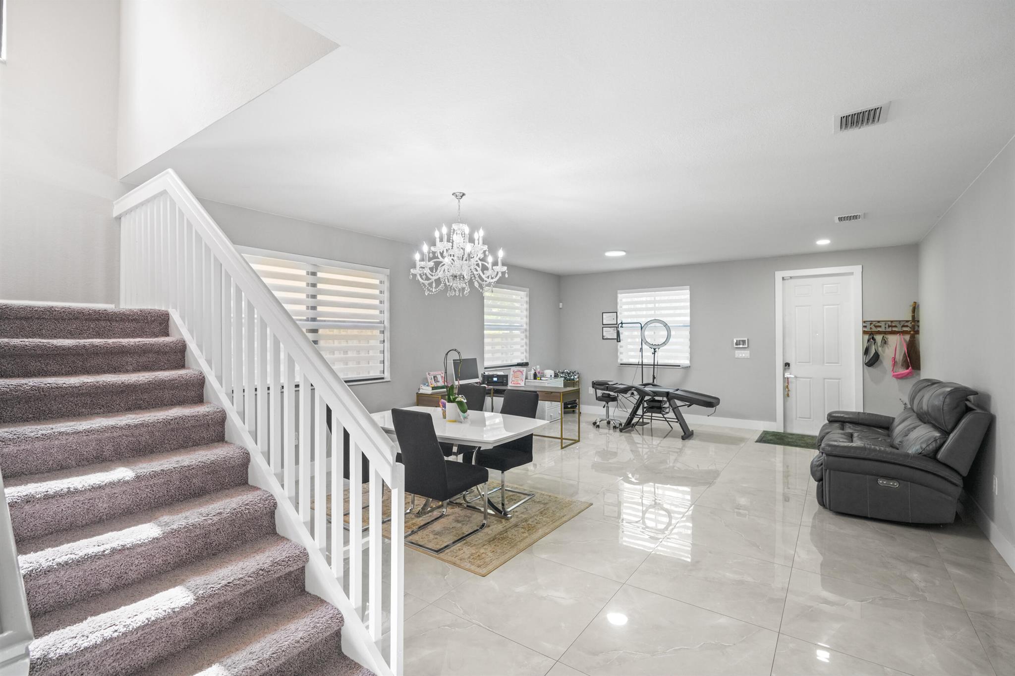 SILVER PALM WEST - Residential Lease