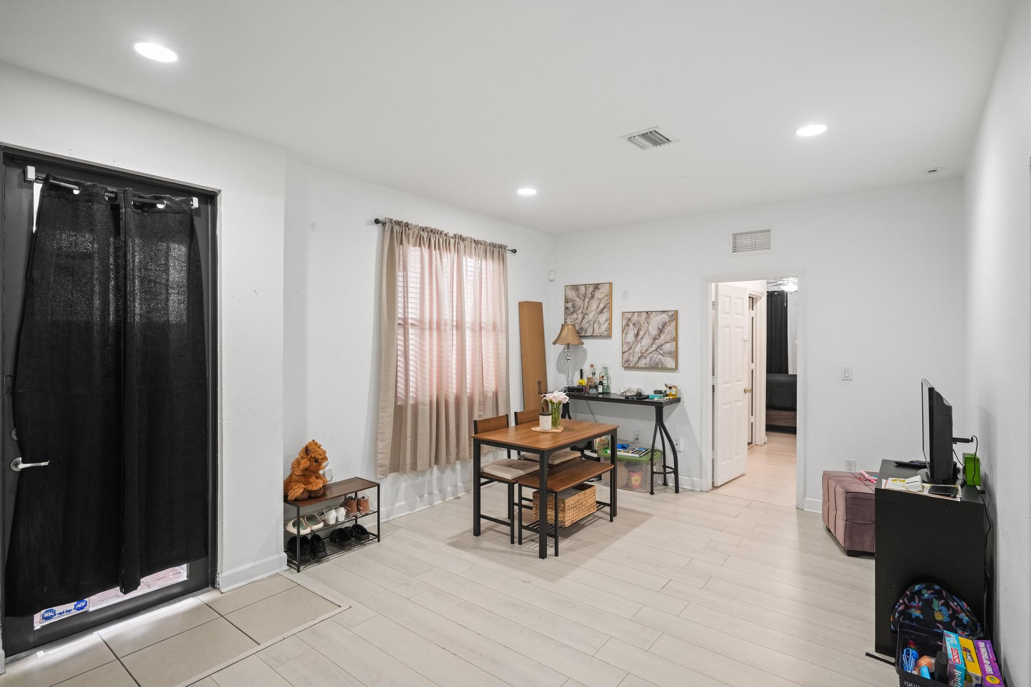 SILVER PALM WEST - Residential Lease