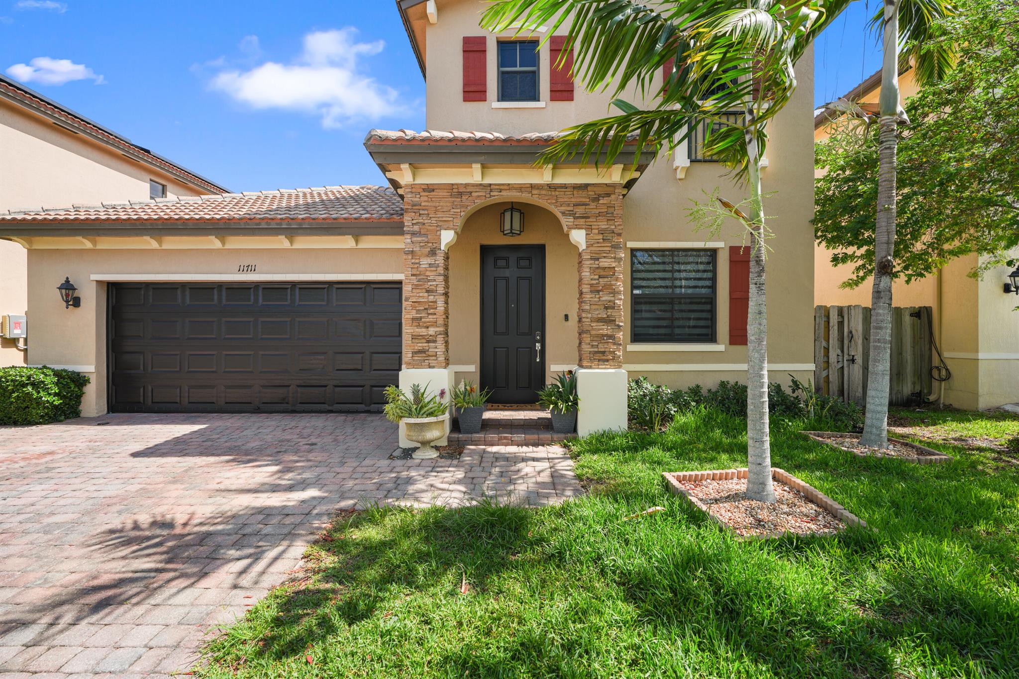 SILVER PALM WEST - Residential Lease