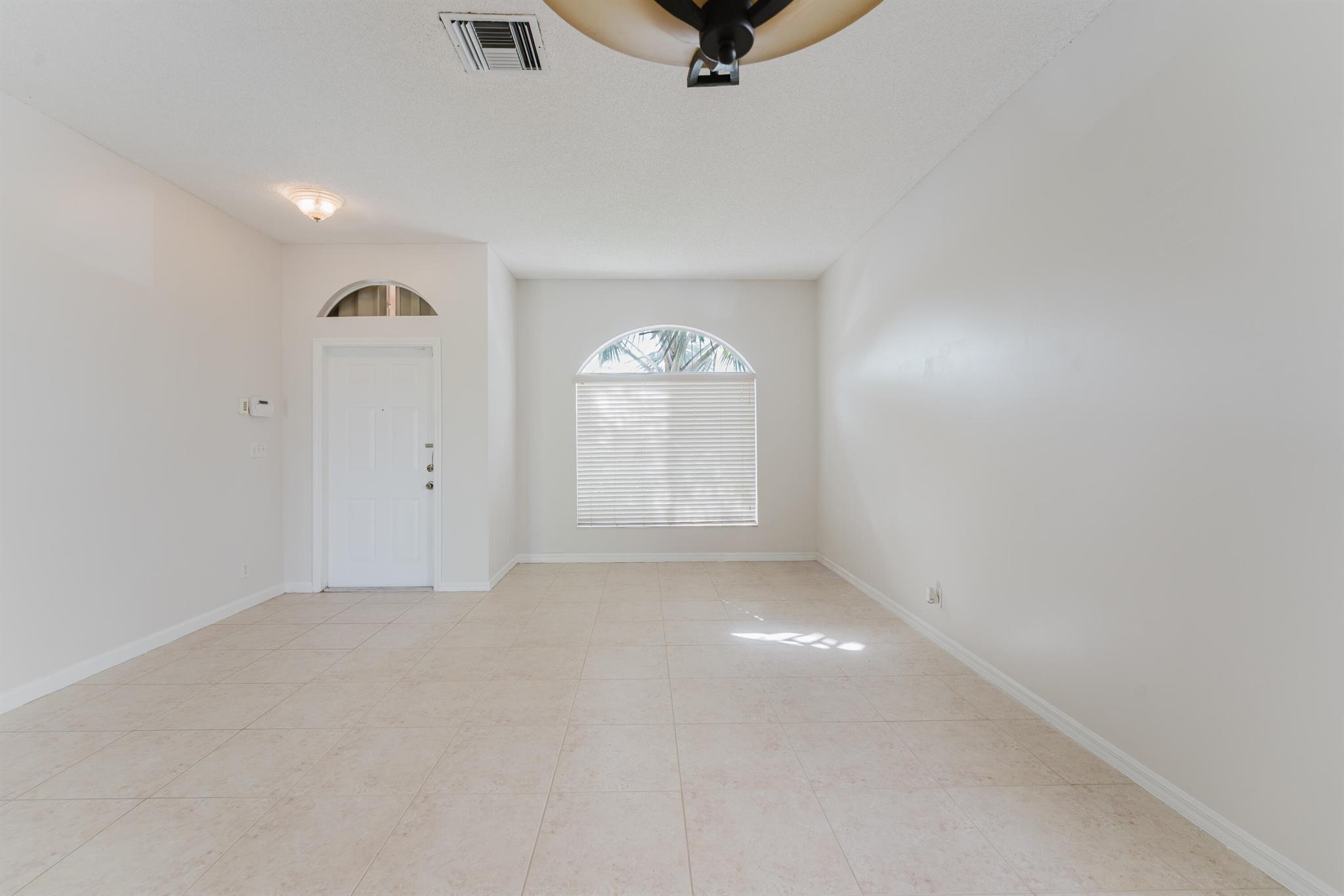 BANYAN TRAILS - Residential