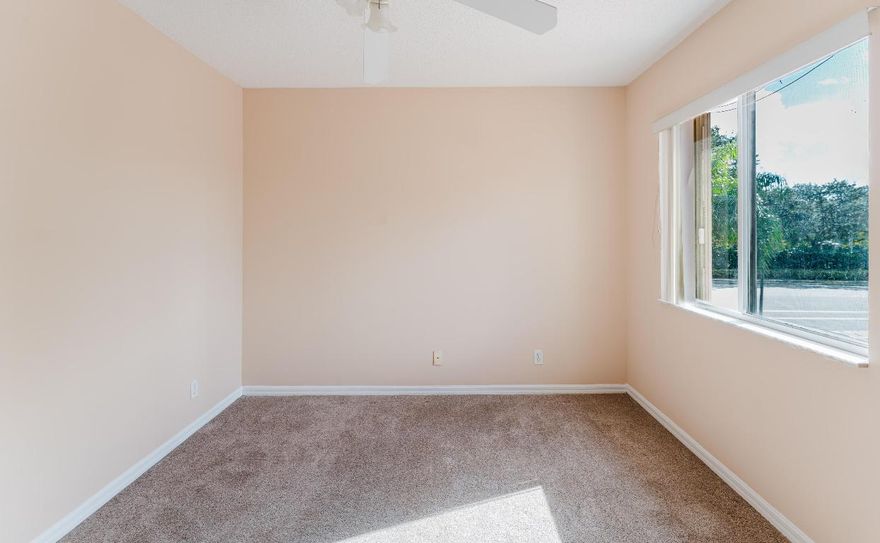 Beautifully maintained 4Bedrooms 2.5 bath in desirable Banyan Trails subdivision
💥New roof Sep 2025!!!
Accordion shutters and Newer ac unit .
💥2020 kitchen with large breakfast area.
💥Master bath refurbished in 2020.
💥New vanity in 2nd full bath October 2025.
Easy access to shopping and major highways.
Excellent ,sought after schools and large park behind home. 
 Mature fruit trees 
💥Large outdoor patio and additional space for a pool.