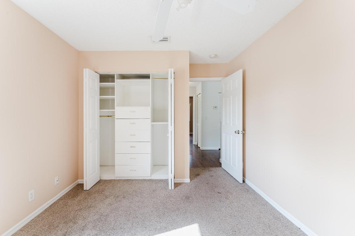 BANYAN TRAILS - Residential